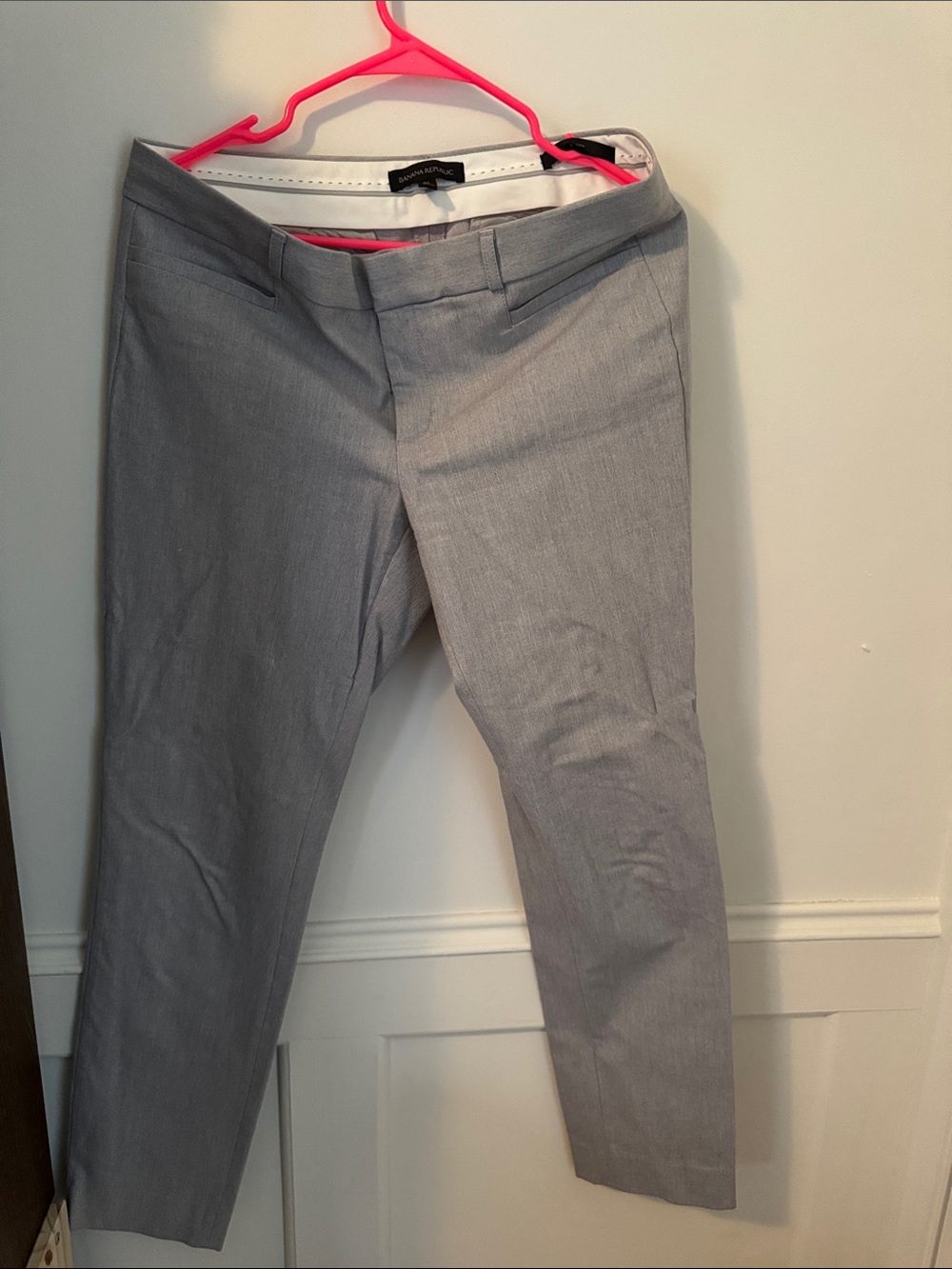 Banana Republic Light Gray women’s dress pants - 8 long